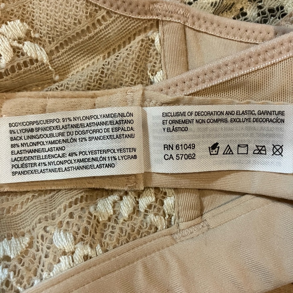 Wacoal Lace Bralette Nude Beige Sheer Floral Size 36 NWOT - Picture 6 of 7